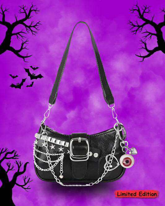 Bloodshot Eyeball Charm